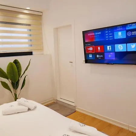 313 Center Hotel Tirana