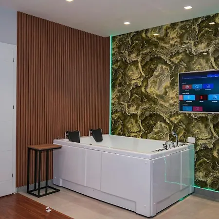 ホテル 313 Center 4*