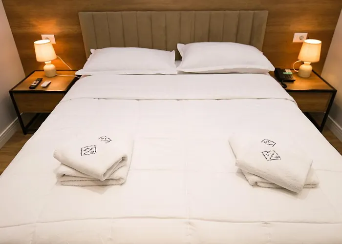 ホテル 313 Center