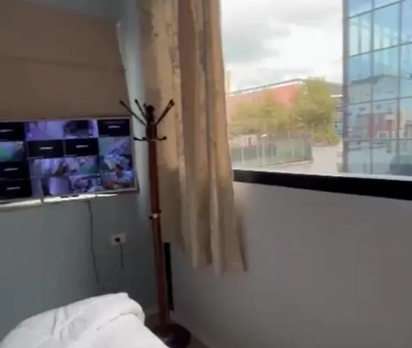 313 Center ホテル 4*